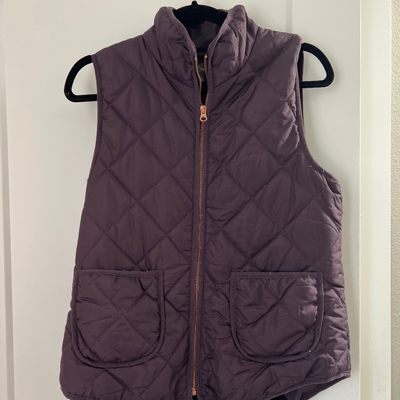 Purple puffer vest - Picture 1 of 2